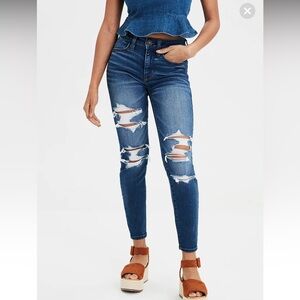American Eagle The Dream Jean Women’s 6 High Waist Distressed Rip Jegging Denim